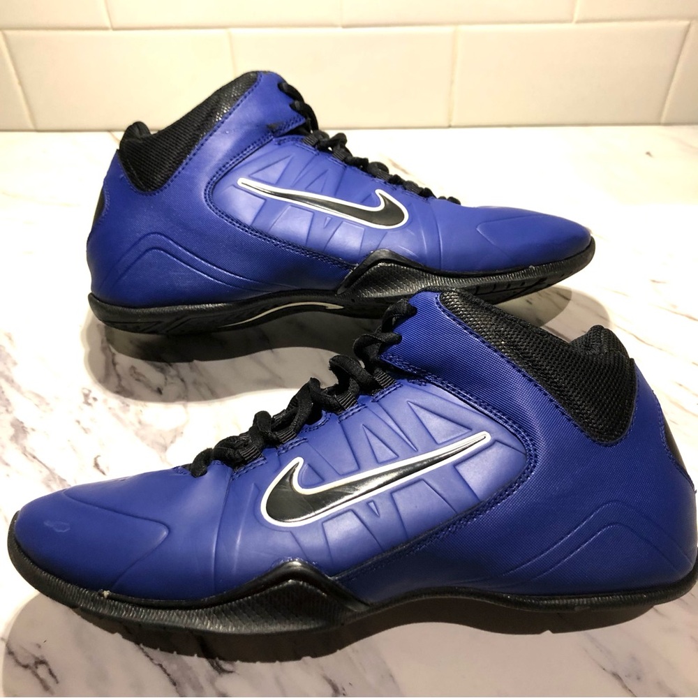 Nike Boys Blue Athletic Basketball Shoes